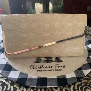 Beige faux snake skin clutch